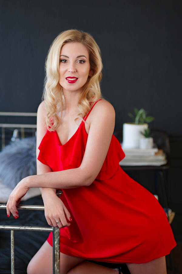 Charming Diana Y O From Warsaw With Blonde Hair Id