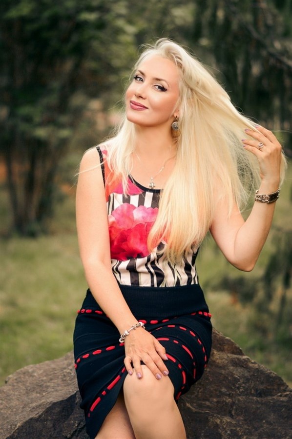 Gorgeous Victoria 50 Y O From Mariupol With Blonde Hair ID 948799