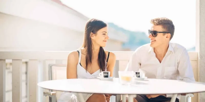 blind date after online messaging