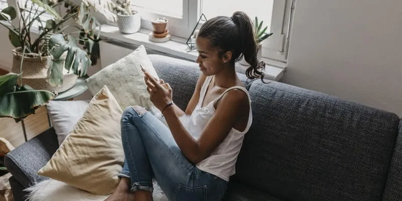 first in-person meeting after online dating