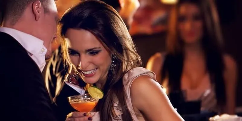How to date a British woman