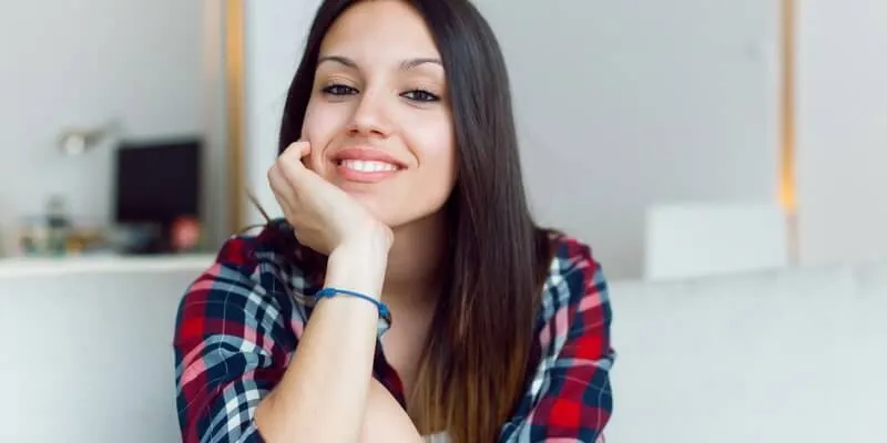 What are Latvian women like