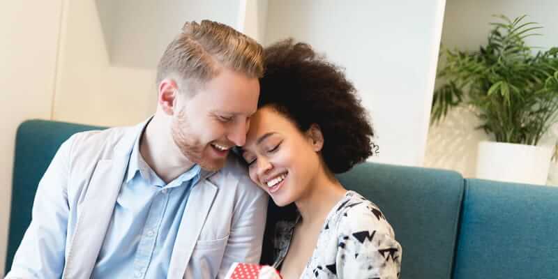 Casual dating versus serious relationships in Australia