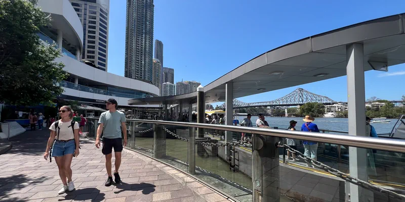 Brisbane relaxed dating lifestyle