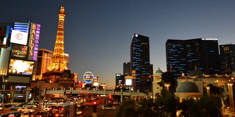 Las Vegas nightlife and city dating energy