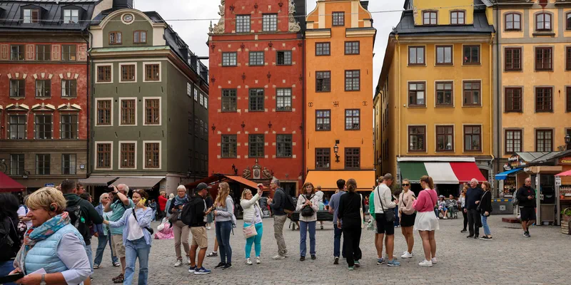 Dating in Stockholm versus smaller Swedish cities
