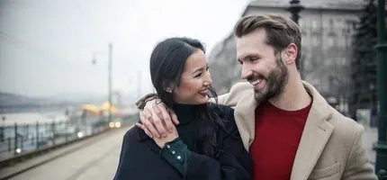 Dating in the United Kingdom Today: Apps, Culture, Video Chat & Modern Relationships