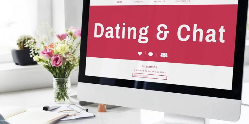 Online international dating for American men video chat with foreign women