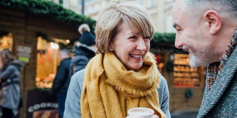 blogs on dating over 50 when to kiss