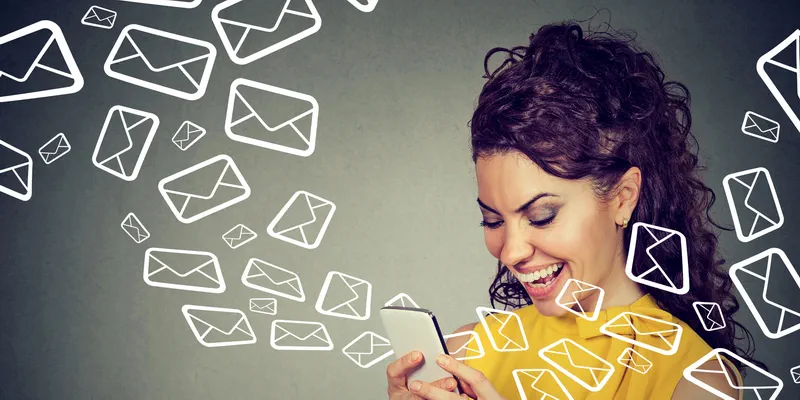 Dirty truth or dare over text for couples