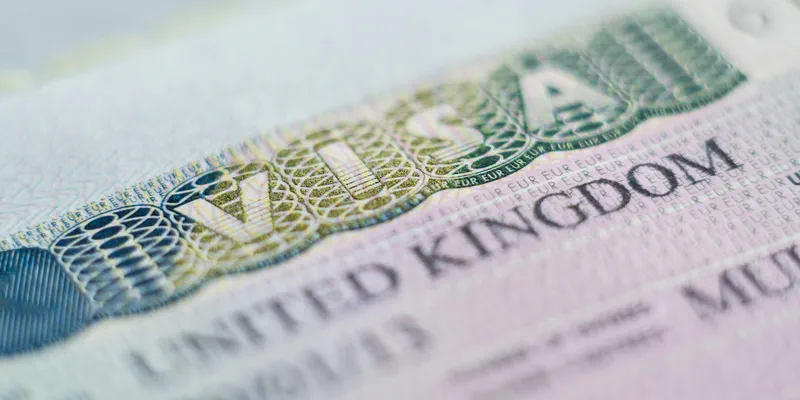 UK fiancé visa process for international couples