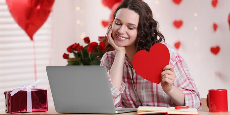 Moving from chat to video relationship