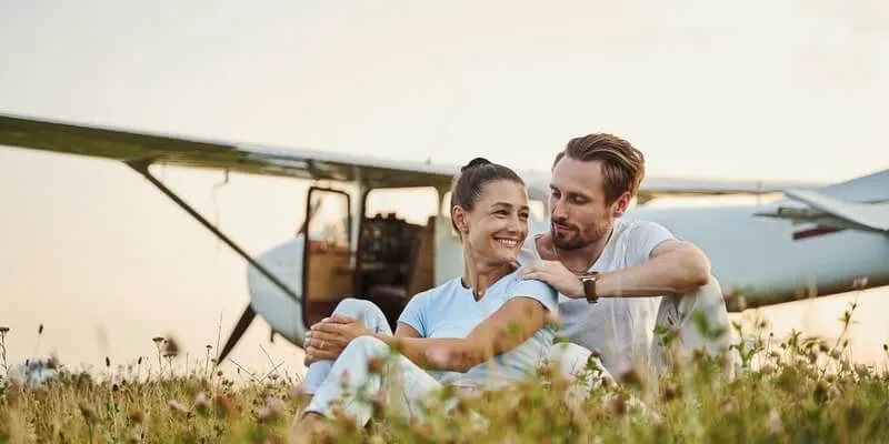 Pros and cons of dating a pilot