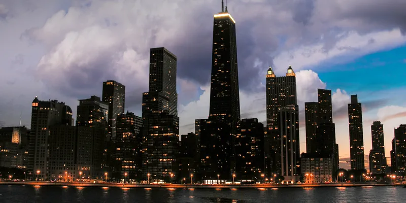 International dating and relationships in Chicago
