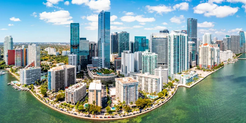 How to date in Miami