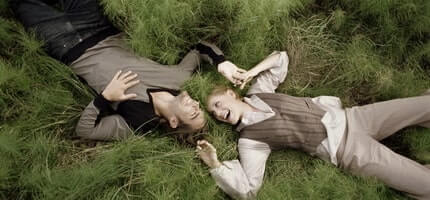 How to seduce a woman with touch to get physical