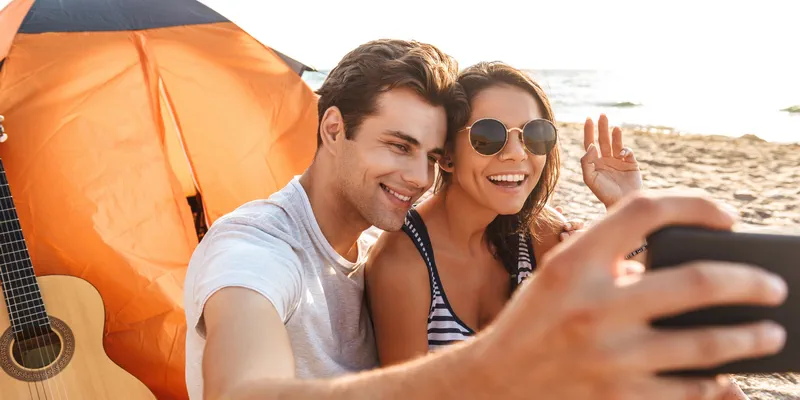 How international dating starts online