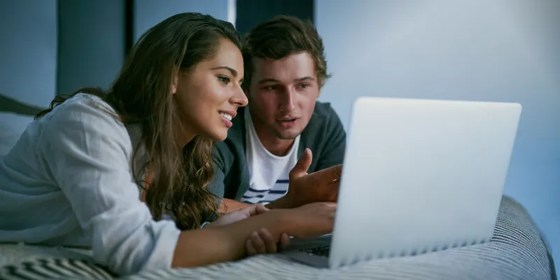 Safety and red flags in international dating