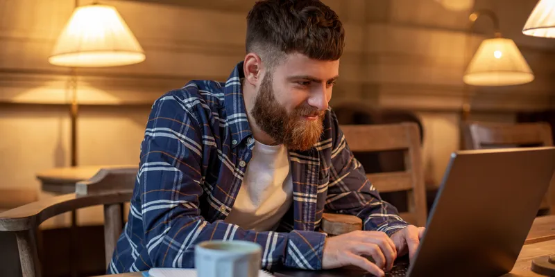 Online communication in international dating for Scandinavian men