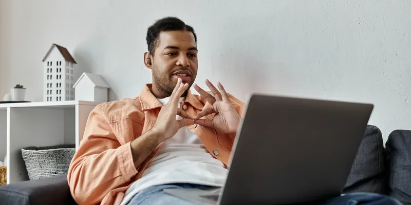 Long distance relationship advice