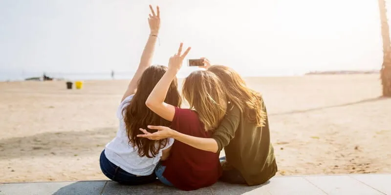 Do Not Be Afraid to Meet Women Online