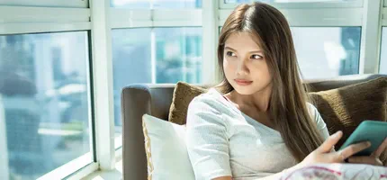 Online Dating in Asia: Apps, Video Chat, and Modern Relationship Trends | LadaDate