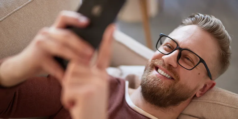 Video chat and premium communication tools on international dating sites