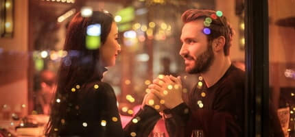 Comment un homme tombe amoureux? Signes d'un homme amoureux