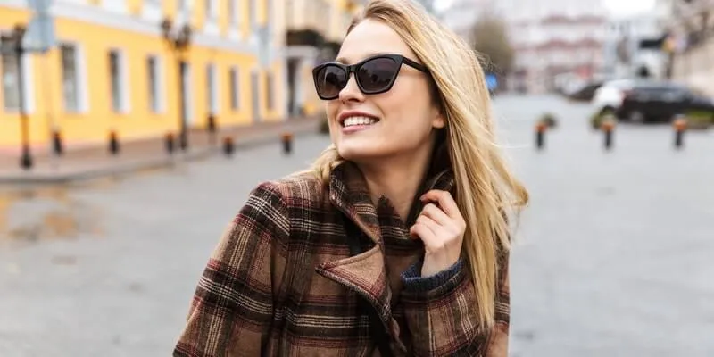 Signs an independent Woman likes you