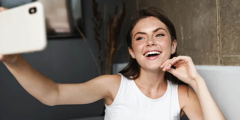 How video chat fits into dating in Canada