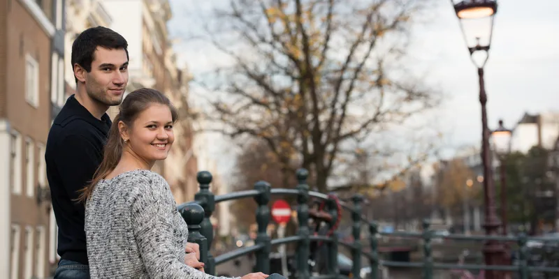 Why Amsterdam is great for meeting women offline