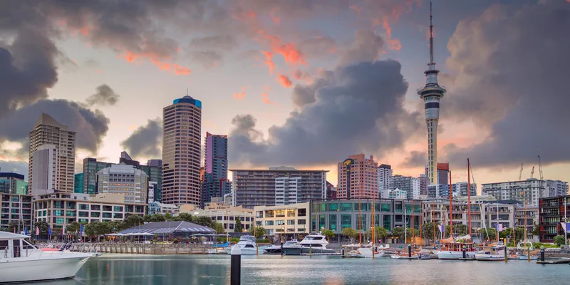 Where to meet women in Auckland for real offline connections across CBD waterfront and suburbs