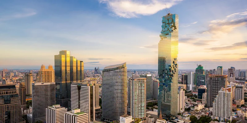 Where to meet women in Bangkok for real offline connections