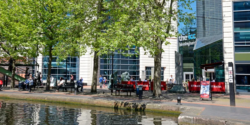 Brindleyplace canalside dating in Birmingham