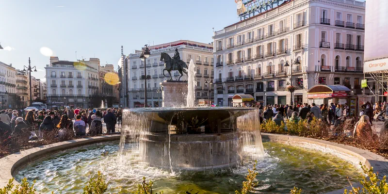 Top 10 best places to meet women in Madrid