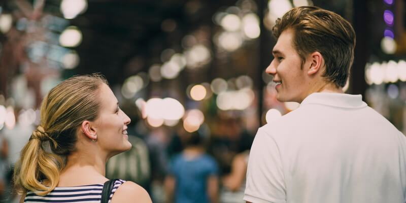 Why Melbourne is great for meeting women offline