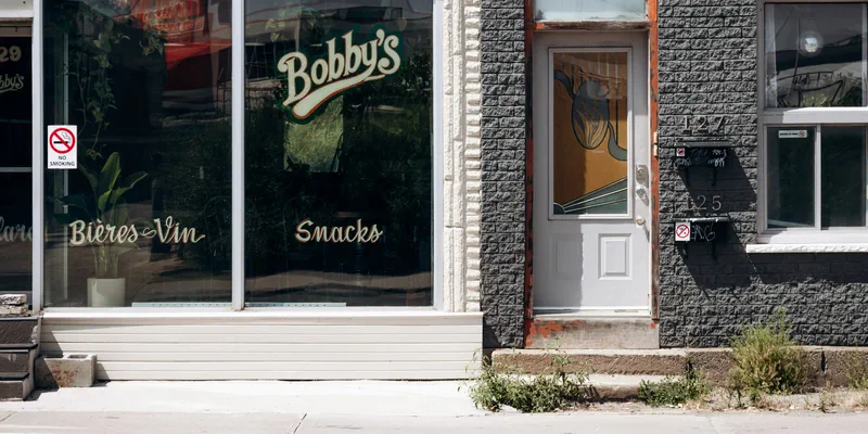 Little Italy and Jean-Talon Market dating atmosphere in Montreal