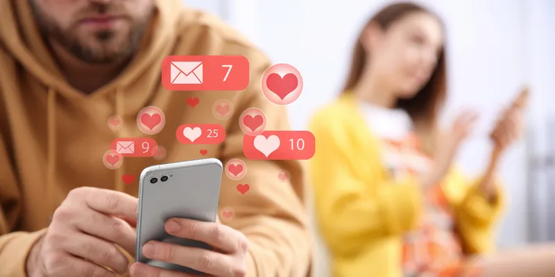 Online dating in Montreal