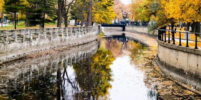 Saint-Henri and Lachine Canal dating spots in Montreal