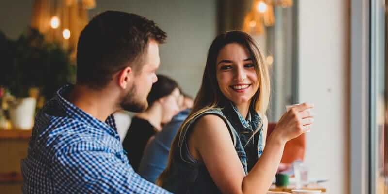 Why New York is great for meeting women offline