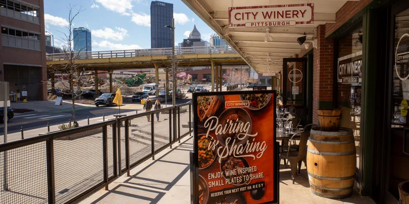 Strip District daytime places to meet women in Pittsburgh