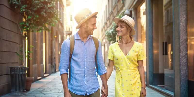 How to make a strong first impression when meeting women in Stockholm