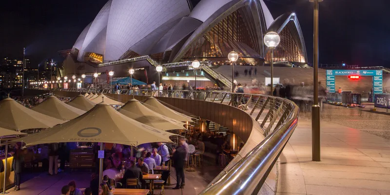 Top 10 best places to meet women in Sydney