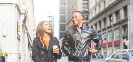 Where to Meet Women in Toronto: Top 10 Best Places