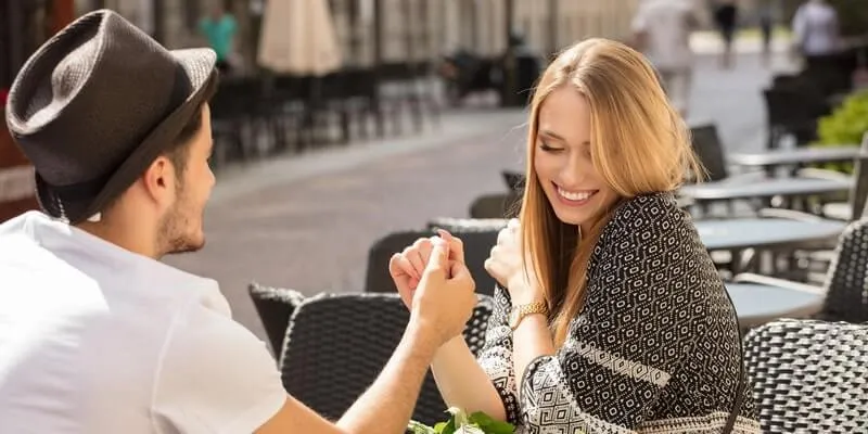 Men prefer blondes