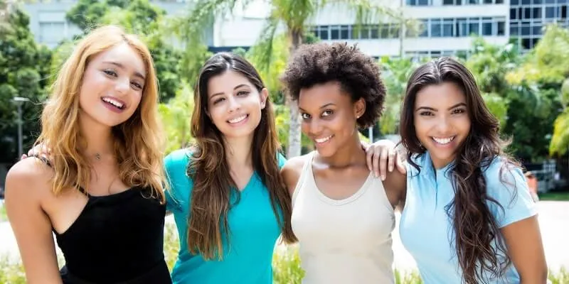 Sao Paulo women online