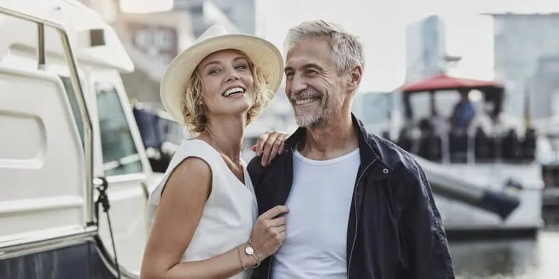 Dating a Younger Woman Pros and Cons