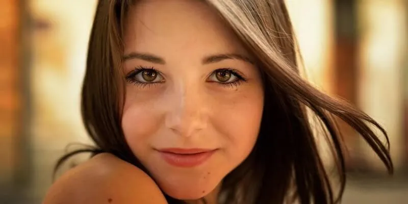 Brown Eyed Woman