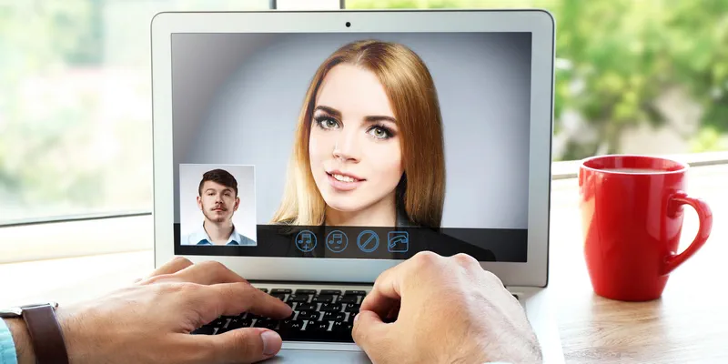 How live video chat works online dating