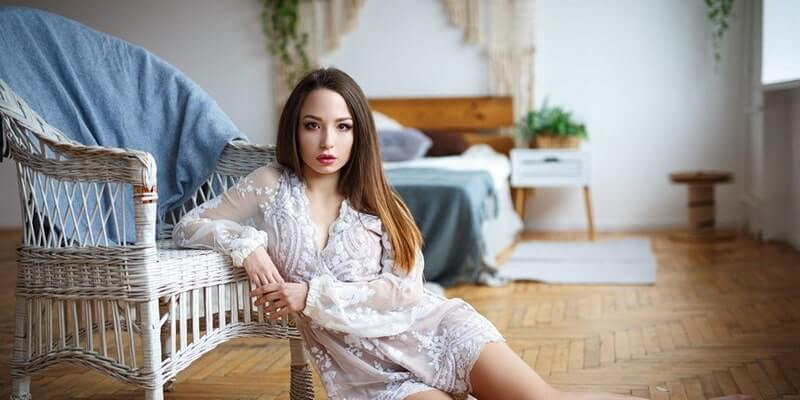 https://ladadate.com/content/main/ukrainian-brides.beautiful-ukrainian-women.jpg